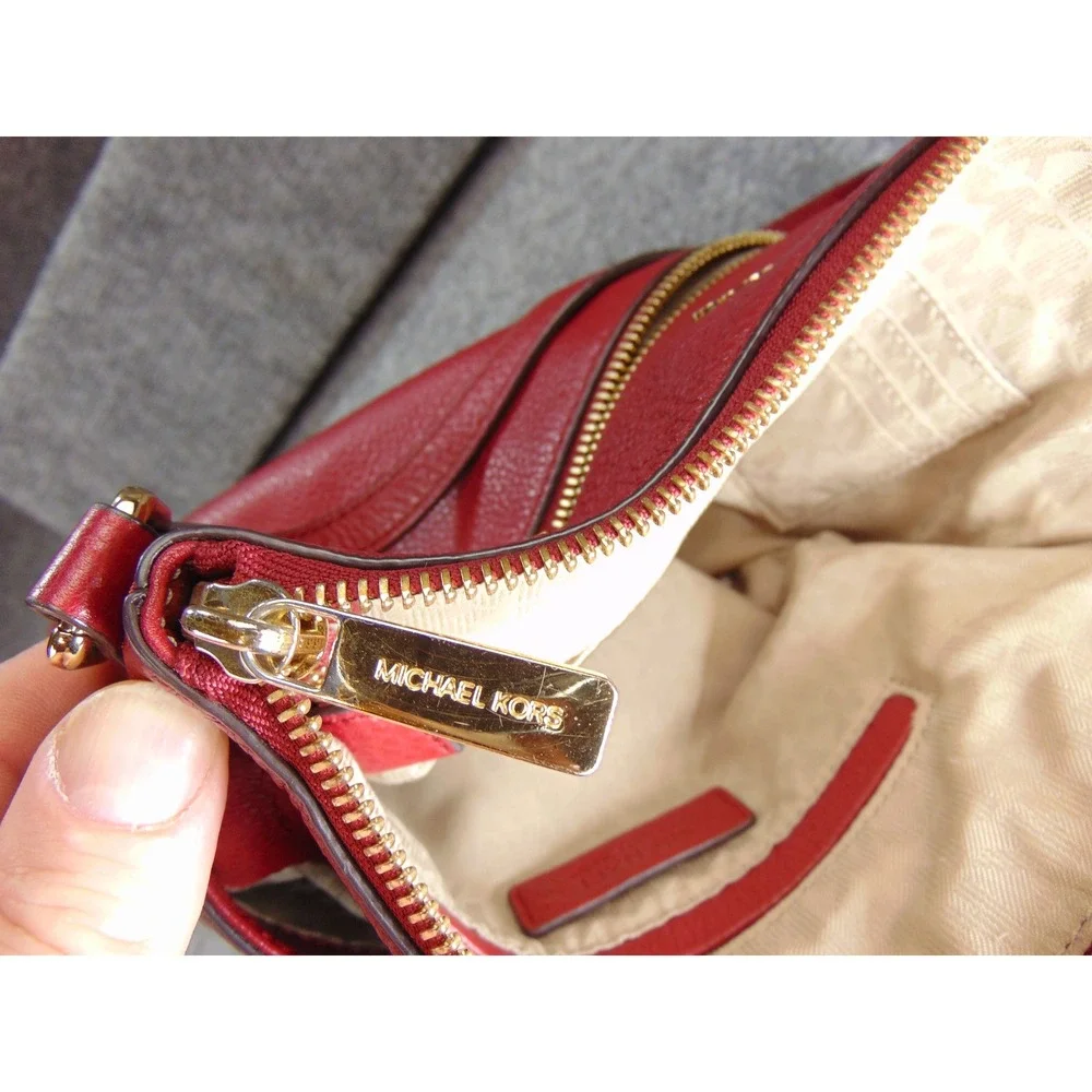 Michael Kors Bedford Red Pebbled‎ Leather Crossbody Bag 32H2MBFC2L Gold Hardware